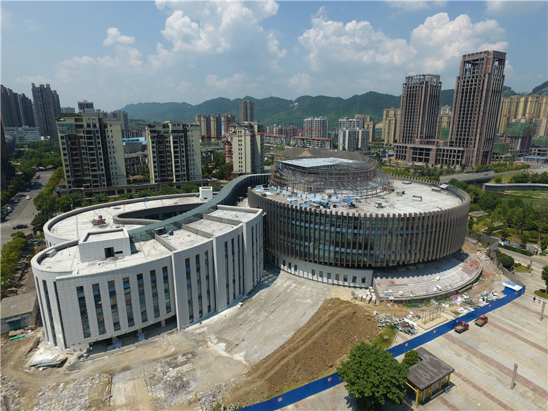 1533629767272936.jpg 即将竣工的文化艺术中心.jpg